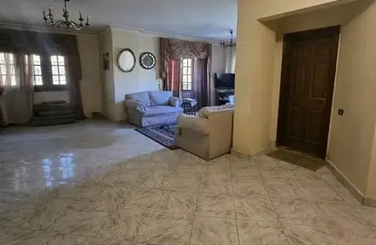 Apartment - 3 Bedrooms - 3 Bathrooms for sale in Street 42 - District 5 - The 5th Settlement - New Cairo City - Cairo