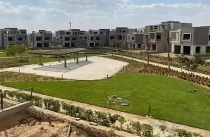 Villa - 4 Bedrooms - 4 Bathrooms for sale in New Giza - Cairo Alexandria Desert Road - 6 October City - Giza