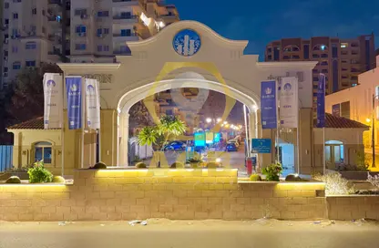 Apartment - 3 Bedrooms - 3 Bathrooms for sale in Baron City - El Katameya Compounds - El Katameya - New Cairo City - Cairo