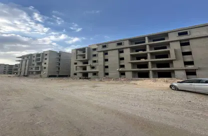 Apartment - 3 Bedrooms - 2 Bathrooms for sale in Isola Sheraton - El Saaqah St. - Sheraton Al Matar - El Nozha - Cairo