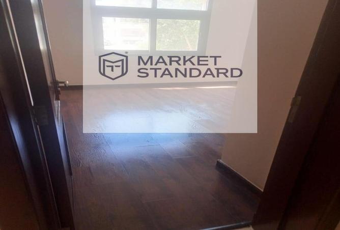 8118883 - Property Image 3