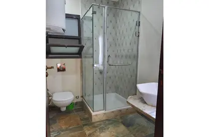 شقة - 2 غرف نوم - 3 حمامات للايجار في ذا كورت ياردز - كمبوندات الشيخ زايد - الشيخ زايد - الجيزة