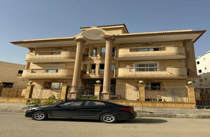 Apartment - 3 Bedrooms - 3 Bathrooms for sale in 1st Neighborhood - 3rd District East - Shorouk City - Cairo