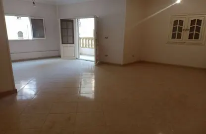 Apartment - 3 Bedrooms - 1 Bathroom for sale in El Narges Buildings - Al Narges - New Cairo City - Cairo