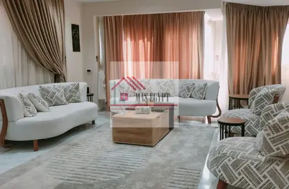 شقة - 3 غرف نوم - 3 حمامات للبيع في شارع لبنان - المهندسين - الجيزة