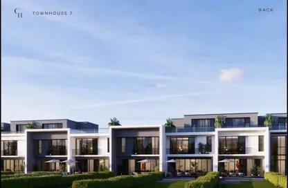 تاون هاوس - 3 غرف نوم - 3 حمامات للبيع في كمباوند كلوب هيلز - محور 26 يوليو - مدينة 6 أكتوبر - الجيزة