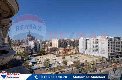 Apartment - 3 Bedrooms - 2 Bathrooms for sale in Mohamed Fawzy Moaz St. - Smouha - Hay Sharq - Alexandria