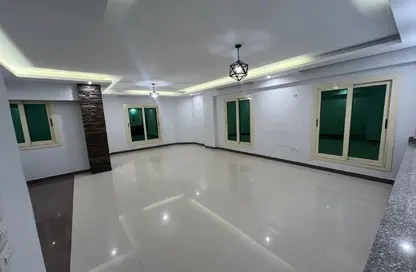 Apartment - 3 Bedrooms - 2 Bathrooms for sale in Street154 - District 4 - The 5th Settlement - New Cairo City - Cairo