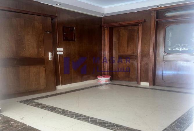 8121590 - Property Image 2