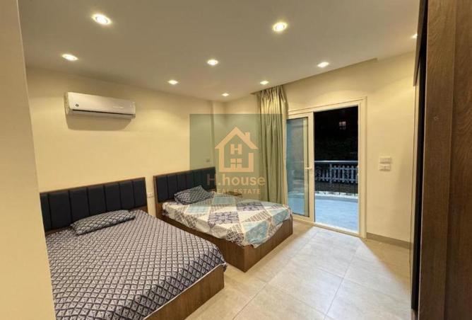 8031345 - Property Image 3