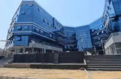 Retail - Studio for sale in Business Plus - North Teseen St. - The 5th Settlement - New Cairo City - Cairo