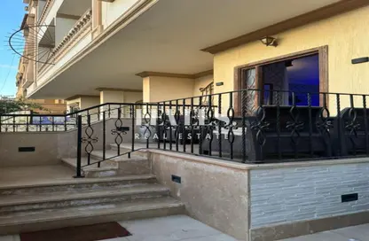 Duplex - 3 Bedrooms - 3 Bathrooms for sale in Al Narges 5 - Al Narges - New Cairo City - Cairo