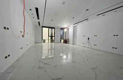 Office Space - Studio - 1 Bathroom for rent in Hyde Park - 5th Settlement Compounds - The 5th Settlement - New Cairo City - Cairo