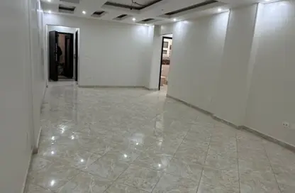 Apartment - 3 Bedrooms - 2 Bathrooms for rent in Bavaria Town - Zahraa El Maadi - Hay El Maadi - Cairo