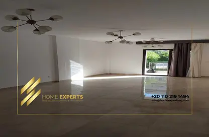 شقة - 3 غرف نوم - 3 حمامات للايجار في مون ريزيدنس - فيفث سكوير - التجمع الخامس - مدينة القاهرة الجديدة - القاهرة