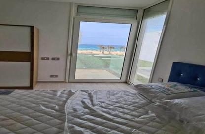 Chalet - 2 Bedrooms - 2 Bathrooms for sale in Naia bay - Ras Al Hekma - North Coast
