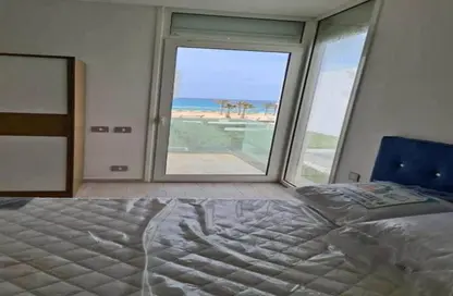 Chalet - 2 Bedrooms - 2 Bathrooms for sale in Naia bay - Ras Al Hekma - North Coast