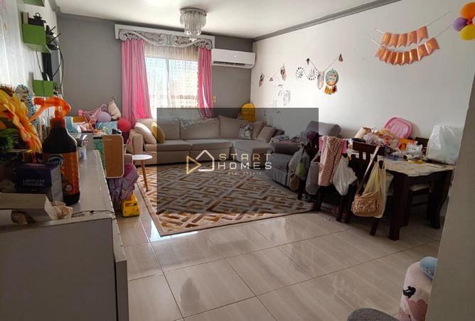 8125261 - Property Image 2