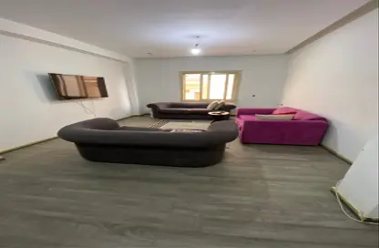 Apartment - 2 Bedrooms - 2 Bathrooms for rent in El Yasmeen 5 - El Yasmeen - New Cairo City - Cairo