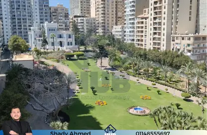 شقة - 3 غرف نوم - 3 حمامات للبيع في شارع عبد المنصف غازي - سابا باشا - حي شرق - الاسكندرية