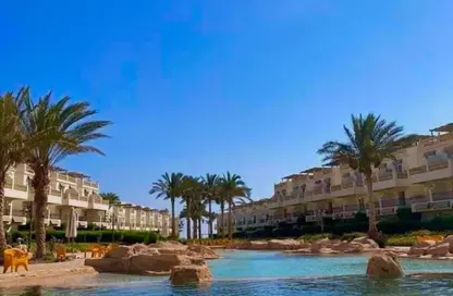 فيلا - 4 غرف نوم - 3 حمامات للبيع في قرية بلاجيو - العين السخنة - السويس