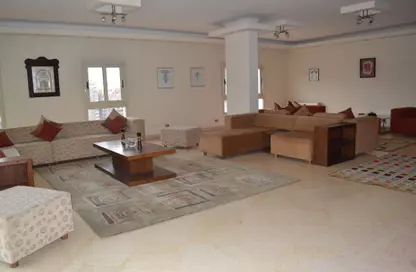 Apartment - 5 Bedrooms - 4 Bathrooms for sale in Nasr City - Cairo