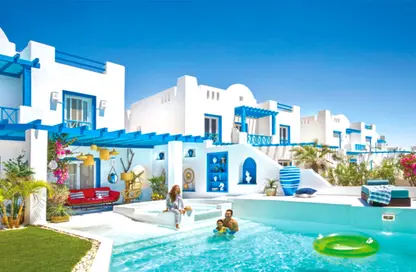 Chalet - 2 Bedrooms - 2 Bathrooms for sale in Mountain View - Ras Al Hekma - North Coast