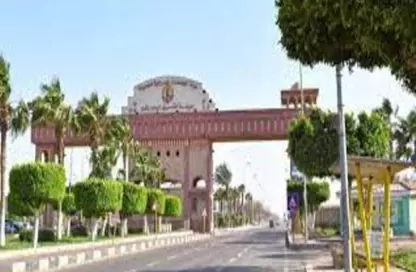 شقة - 3 غرف نوم - 3 حمامات للبيع في الحي الاول غرب - مدينة الشروق - القاهرة