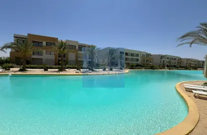 Chalet - 2 Bedrooms - 2 Bathrooms for sale in Azha - Al Ain Al Sokhna - Suez
