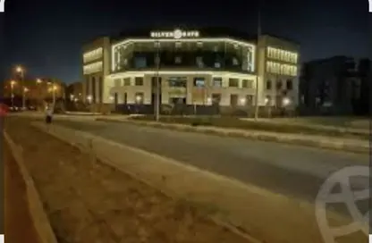 محل - استوديو - 1 حمام للايجار في مول سيلفر جيت - الحي الثاني عشر - الشيخ زايد - الجيزة