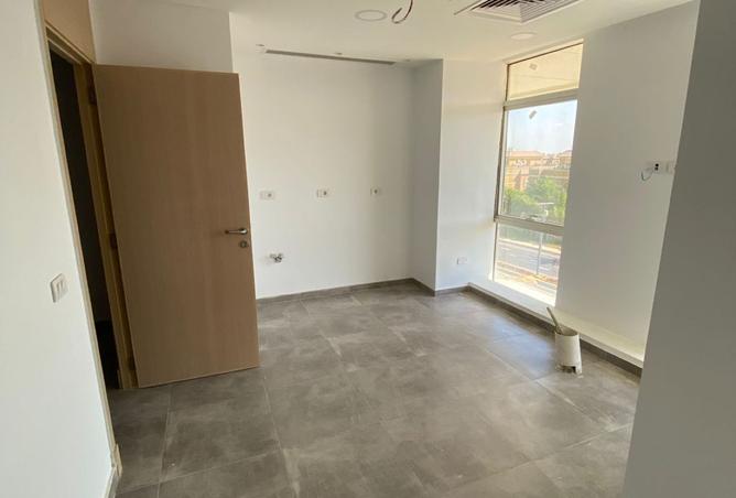 8282031 - Property Image 2