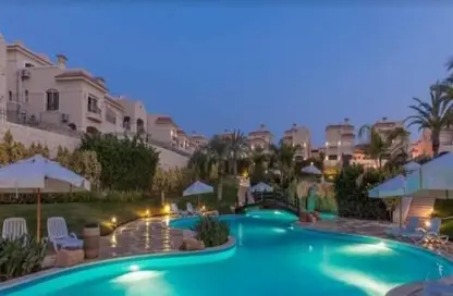 تاون هاوس - 3 غرف نوم - 4 حمامات للبيع في الباتيو 5 ايست - الباتيو - كمبوندات الشروق - مدينة الشروق - القاهرة
