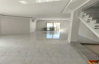 iVilla - 3 Bedrooms - 4 Bathrooms for rent in Mountain View Hyde Park - 5th Settlement Compounds - The 5th Settlement - New Cairo City - Cairo