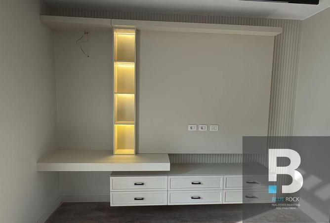 8261855 - صورة العقار 3