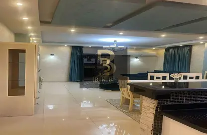 شقة - 3 غرف نوم - 2 حمامات للايجار في عمارات البنفسج - البنفسج - مدينة القاهرة الجديدة - القاهرة