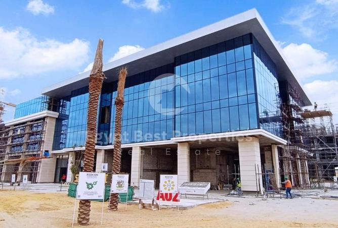 8281941 - Property Image 2