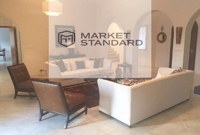 8264000 - Property Image 2