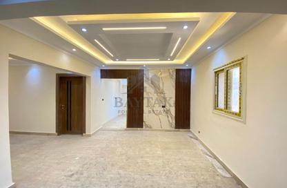 Apartment - 3 Bedrooms - 2 Bathrooms for sale in Mohamed Wageh Ahmed St. - Waboor Elmayah - Hay Wasat - Alexandria