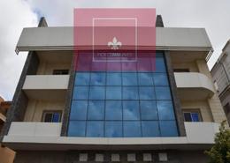 فيلا - 7 غرف نوم - 8 حمامات for للبيع in شارع مجمع البنوك - شارع التسعين الجنوبي - التجمع الخامس - مدينة القاهرة الجديدة - القاهرة