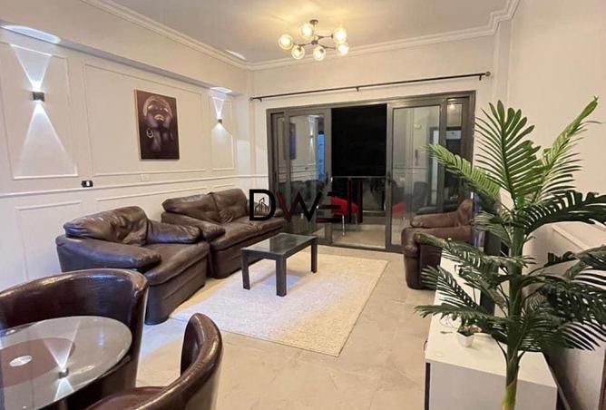 8300584 - Property Main Image