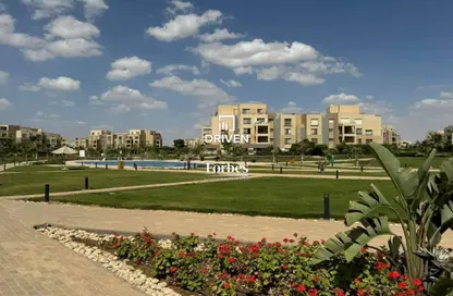 Apartment - 2 Bedrooms - 2 Bathrooms for sale in New Giza - Cairo Alexandria Desert Road - 6 October City - Giza