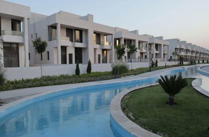 Townhouse - 5 Bedrooms - 4 Bathrooms for sale in Lake West - Sheikh Zayed Compounds - Sheikh Zayed City - Giza