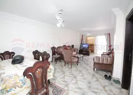 Apartment - 3 Bedrooms - 2 Bathrooms for sale in Al Ekbal St. - Laurent - Hay Sharq - Alexandria