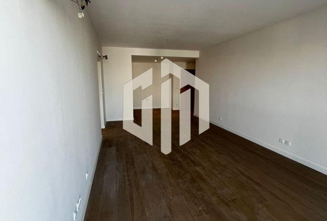 8117838 - Property Image 2