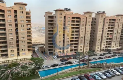 Apartment - 2 Bedrooms - 2 Bathrooms for sale in Tijan - Zahraa El Maadi - Hay El Maadi - Cairo