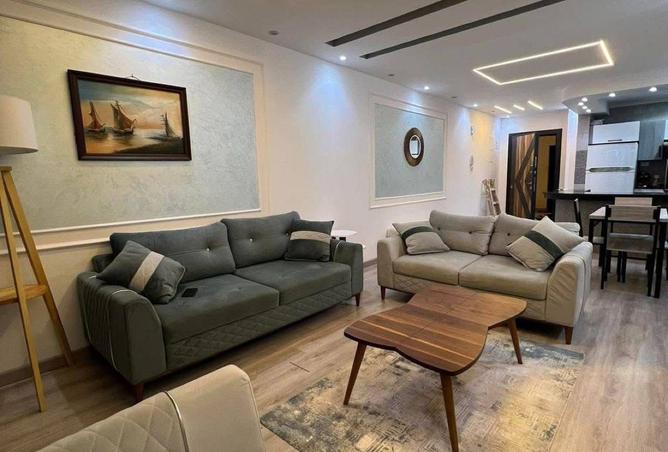 8093857 - Property Image 2