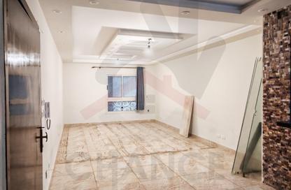 شقة - 3 غرف نوم - 2 حمامات للبيع في ميدان سموحة - سموحة - حي شرق - الاسكندرية
