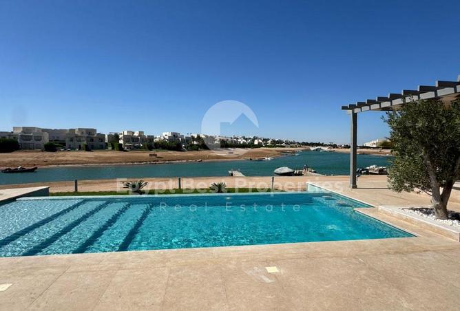 8070624 - Property Image 2