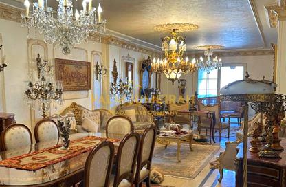 Apartment - 3 Bedrooms - 1 Bathroom for sale in Janaklees - Hay Sharq - Alexandria