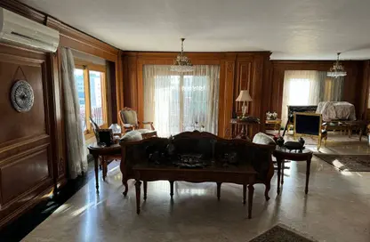 Apartment - 2 Bedrooms - 2 Bathrooms for sale in Ahmed Fakhry St. - 6th Zone - Nasr City - Cairo
